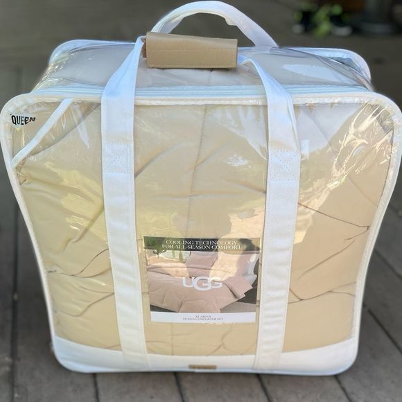 UGG Bedding New Ugg Alahna Comforter Set Queen Shell Poshmark